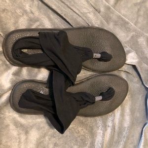 Women’s Sanuk Shoes - Size: 11 - Like New